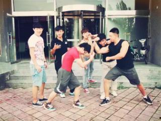 成人背包的视频在线观看,跟随视频学习成人背包技巧与经验分享